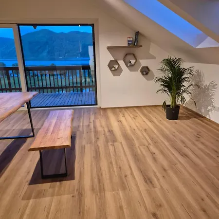 Sunset Am Attersee Apartment *